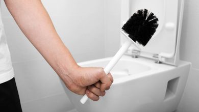 How to Clean your toilet Tips and Tricks